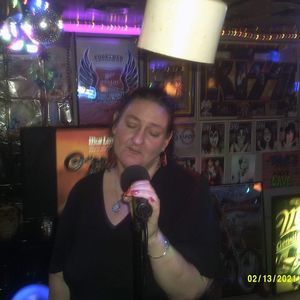 Meet your Posher, Deanna